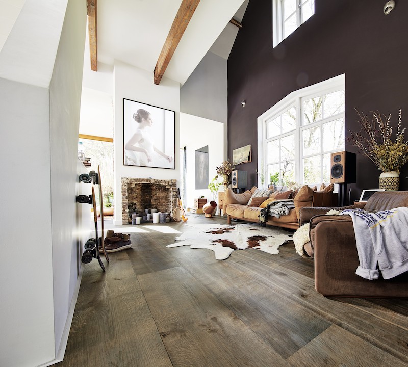 Houten vloer geolied rustiek olijfgrijs vintage. Lindura HD 300 van Meister #vloer #houtenvloer #vloeren #interieur #landelijk #landelijkwonen #interieurinspiratie